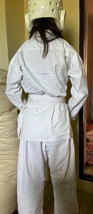 Продам кимоно 9000 тг