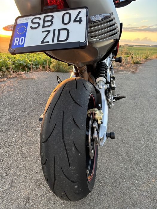 Aprilia Dorsoduro 750