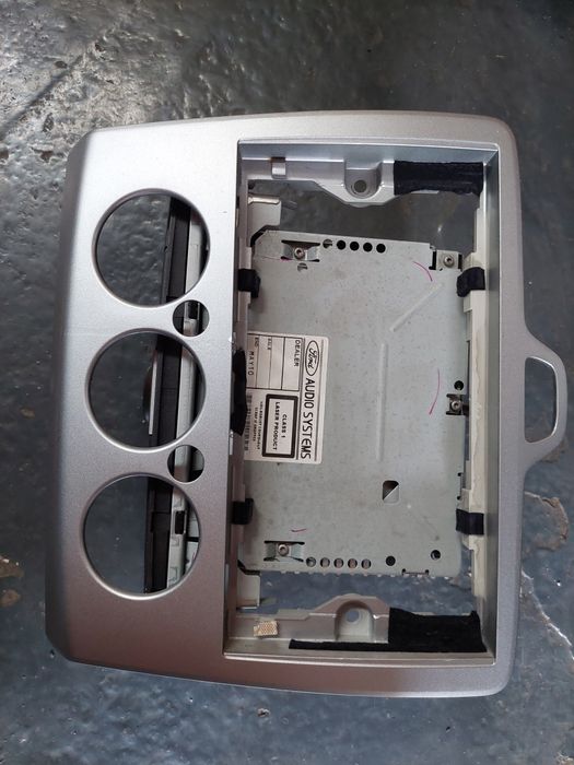 Jante aluminiu 4x100 R16, cauciucuri anvelope, navigatie 2 din, radio ford focus