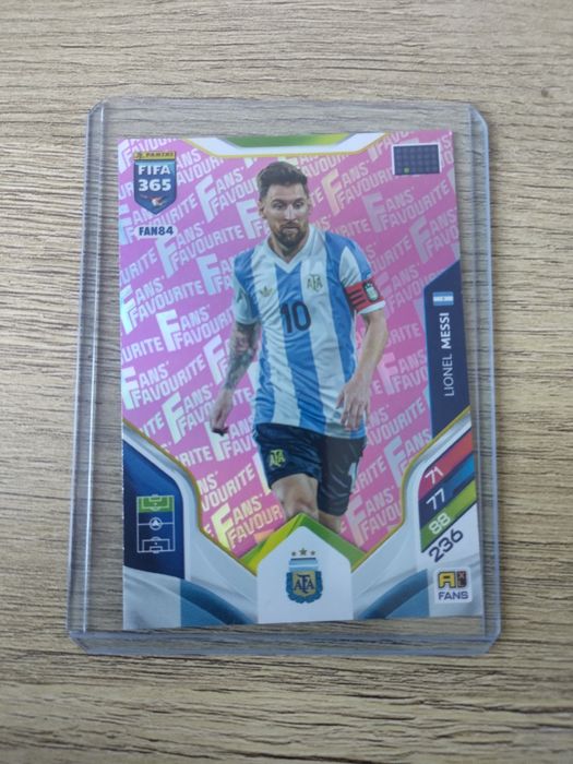 Panini Adrenalyn XL 2026 Lionel Messi - розов паралел
