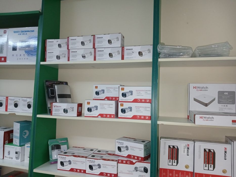 Видеокамеры , домофоны , мониторы, регистраторы