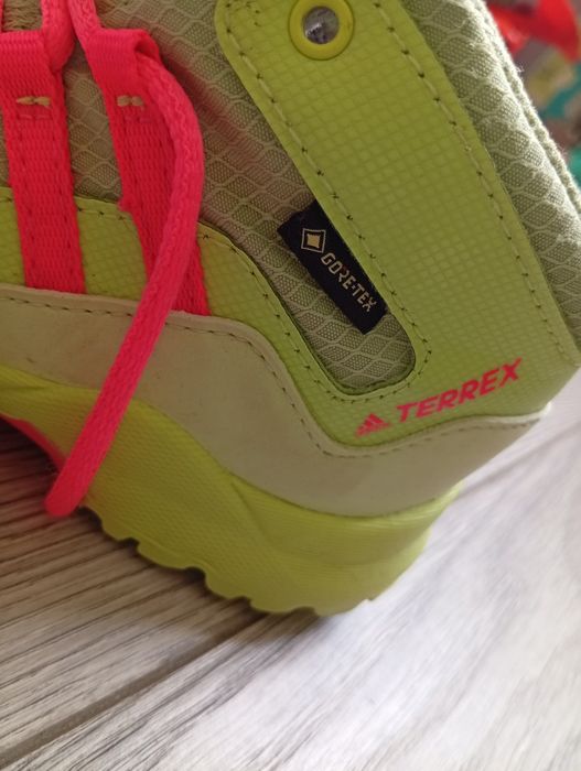 Adidas Terrex Gore-Tex детски маратонки №26