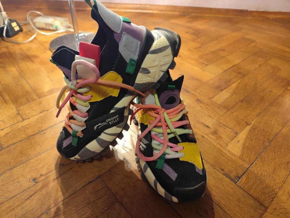 Маратонки Guja ..