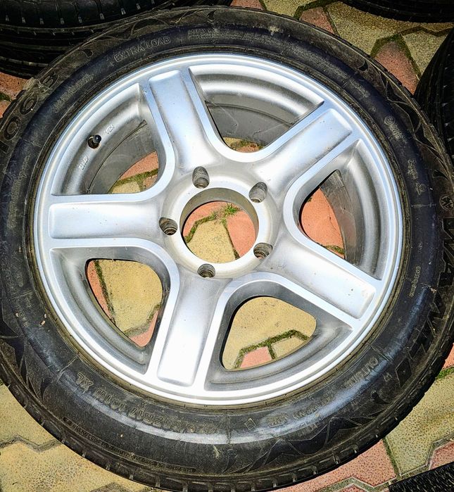 Jante cu anvelope Grand Vitara r17 5x139.7 et0