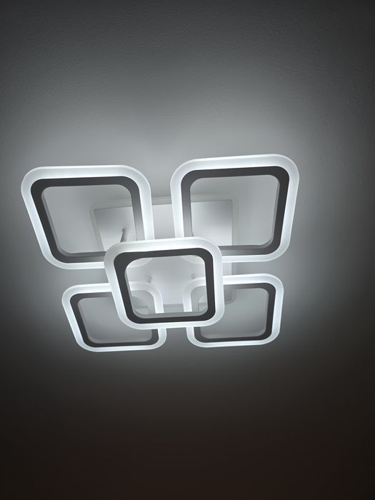 Lustra LED cu telecomanda 400w