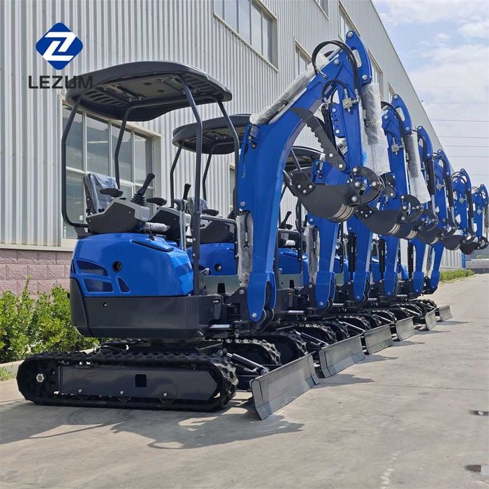 LEZUM DY18 Китайски мини багер, чисто нов, на намалена цена.