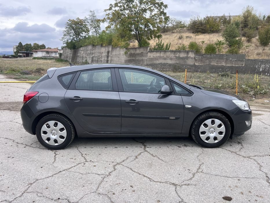 Opel Astra 2.0 cdti
