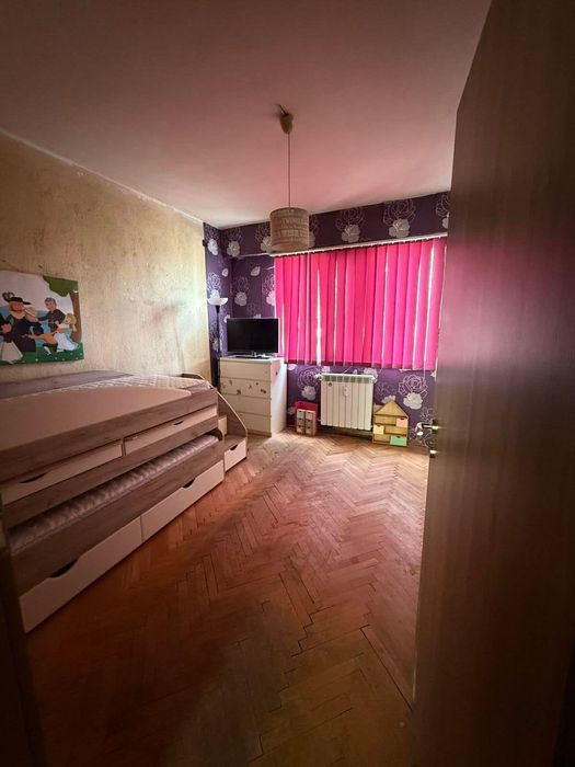 Двустаен апартамент за продажба в ж.к. Хаджи Димитър, 2108343