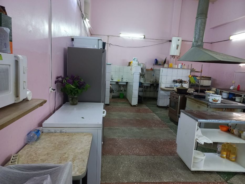 Продам готовый бизнес (кафе)