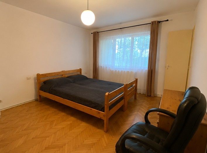 Garsoniera de închiriat