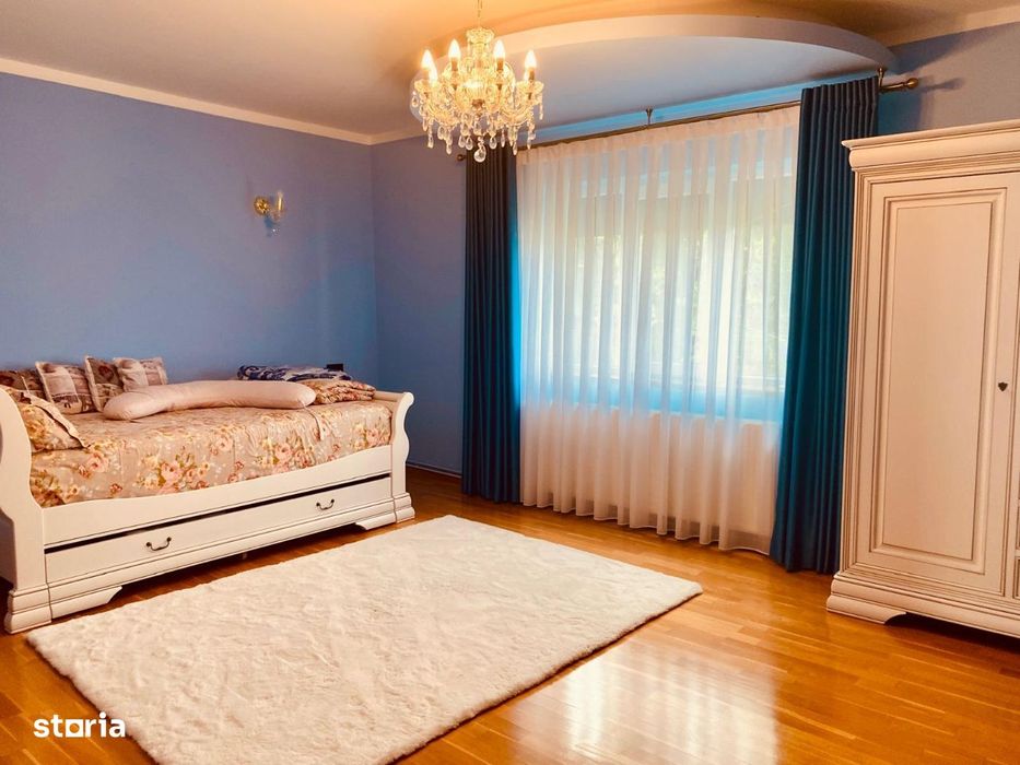 |Vila Individuala Deosebita|9 Camere|Se vinde la cheie|