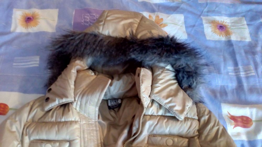 Дамско зимно яке TRF