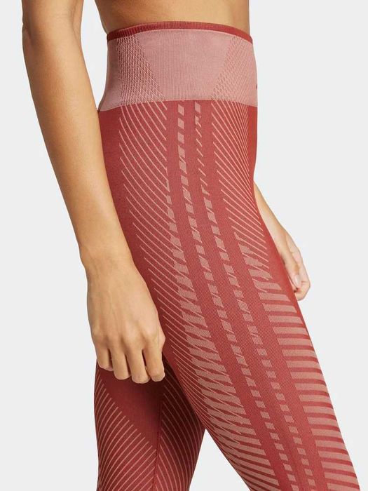 Adidas red спортен дамски клин XS