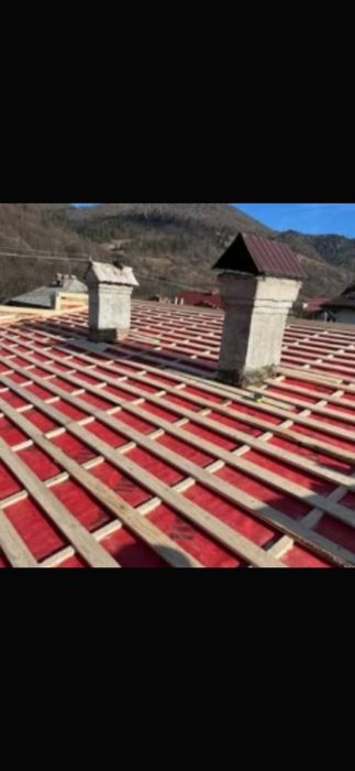 Executqm acoperisuri si reparatii