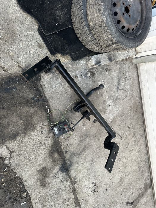 Теглич за Citroen C4 / Ситроен Ц4