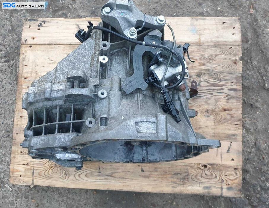 Cutie Viteze Manuala 6 Trepte Ford Kuga 2.0 D 4X4 2008 - 2012 Cod 8V4R-7002-BG