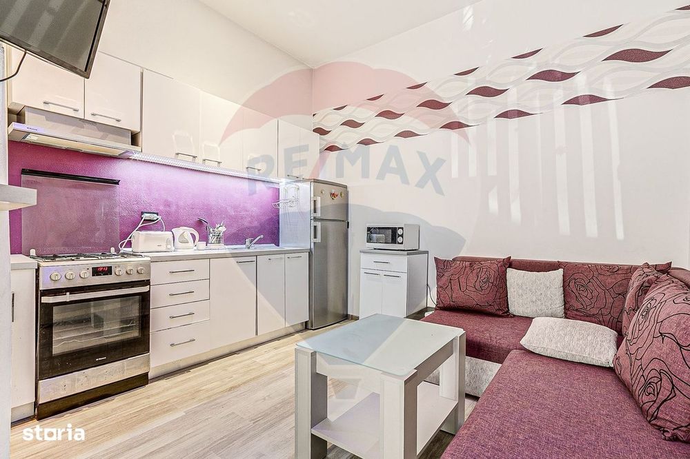 Apartament ultracentral cu 2 camere, curte comuna