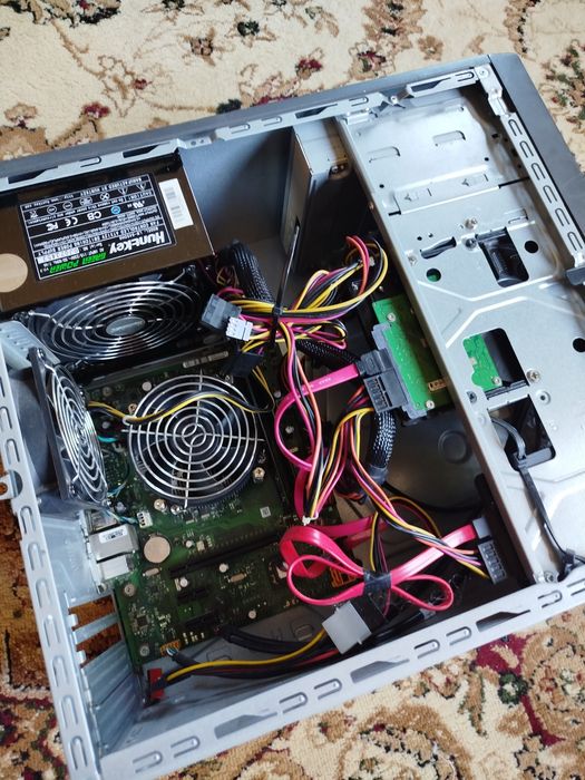 Продается компьютерный сет. Компьютер мощный