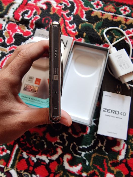 Infinix zero 40. Ram 8+8  Xotira 256 GB .Idealni