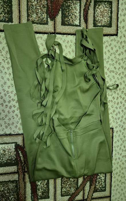 Salopetă nouă marimea S/M