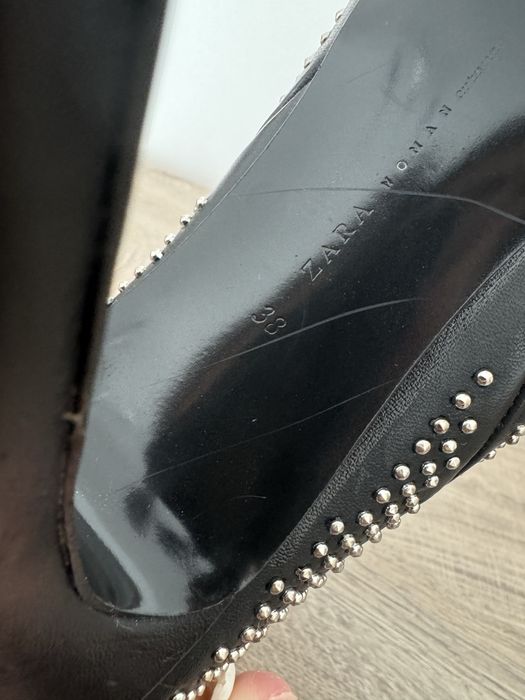 Обувки на висок ток