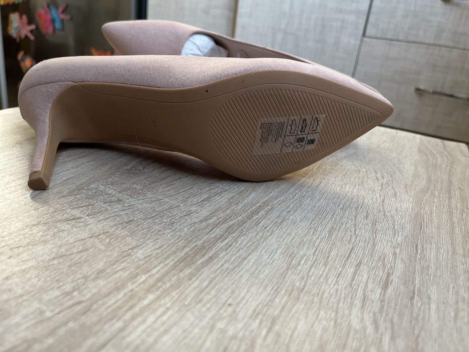 Туфли лодочки фирмы HM, 39 размер