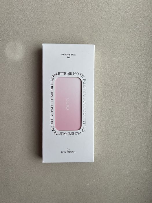 Продам палетку для теней