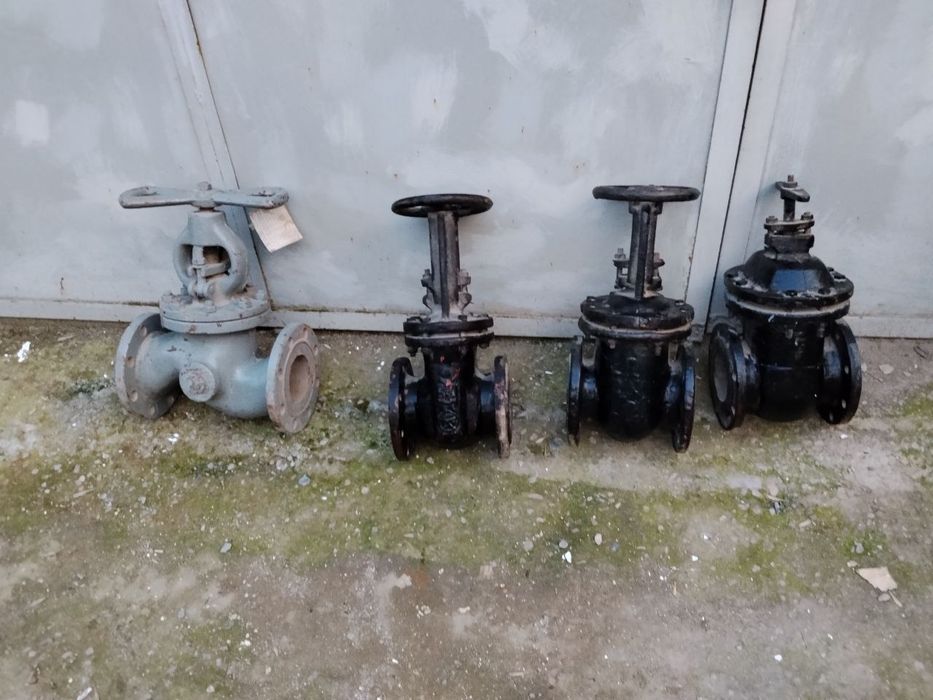 Задвижка новая стальна 100mm