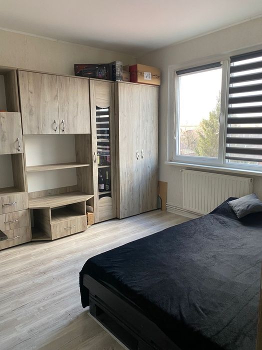 Proprietar , vând apartament cu 2 camere în Tg Mureș , în cartierul 7 noiembrie