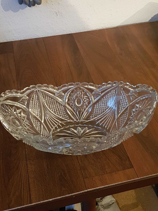 Fructiera semicristal