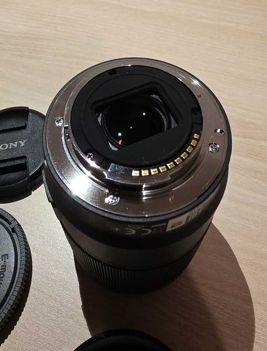 Obiectiv foto Sony 18-135mm F3.5-5.6, OSS, montură Sony-E