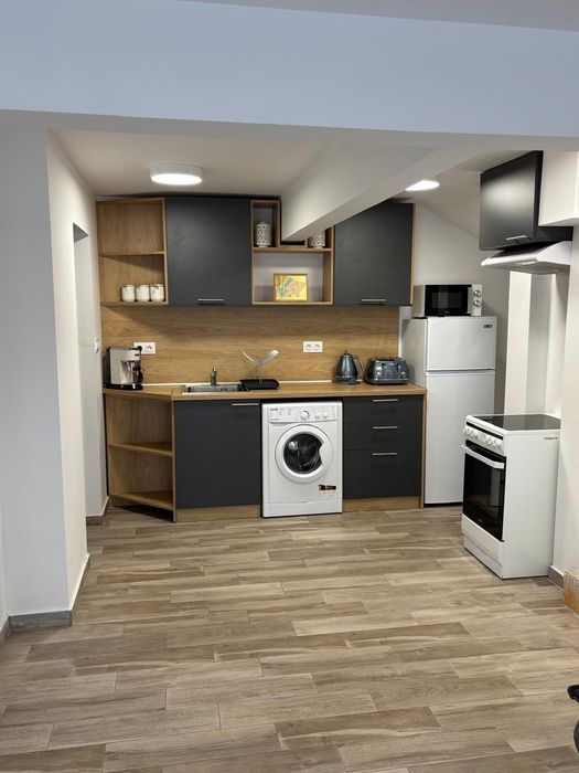 Продава се Четиристаен апартамент в Созопол - 120 кв.м за 1750 €/кв.м - Снимка #1
