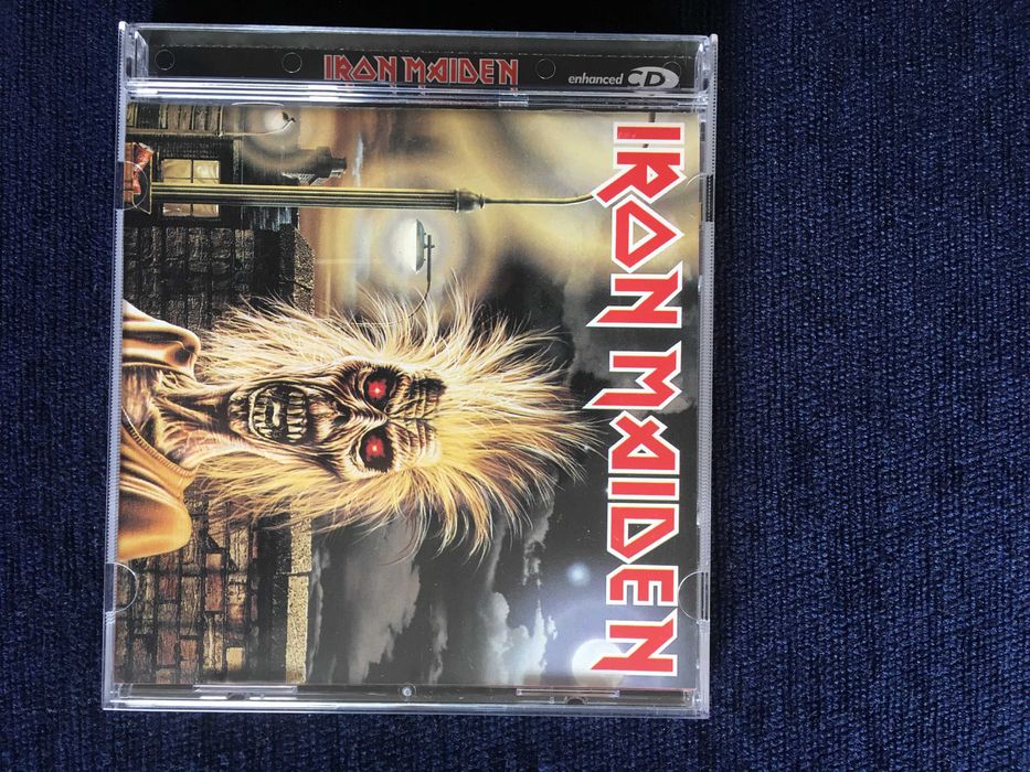 Iron Maiden IRON MAIDEN