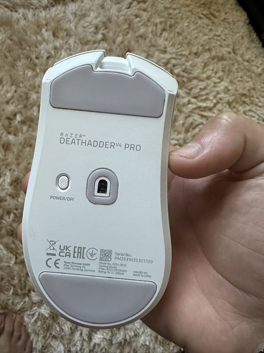 Razer DeathAdder V4 PRO