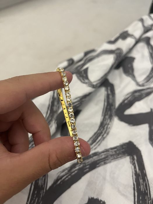 Bratara material calitativ potrivit orice marime , otel inoxidabil