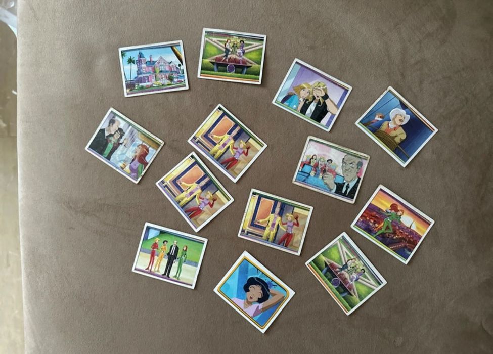 Totally spies! Spioanele stikere panini de colecție 2007