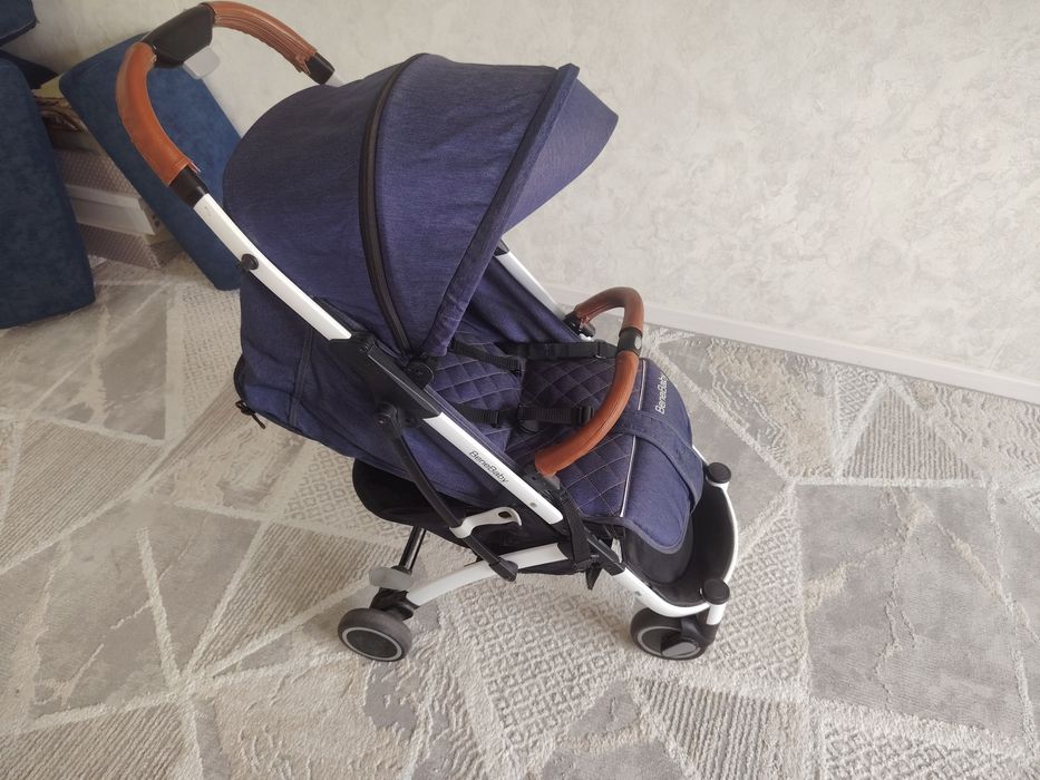 Продам коляску в хорошем состоянии