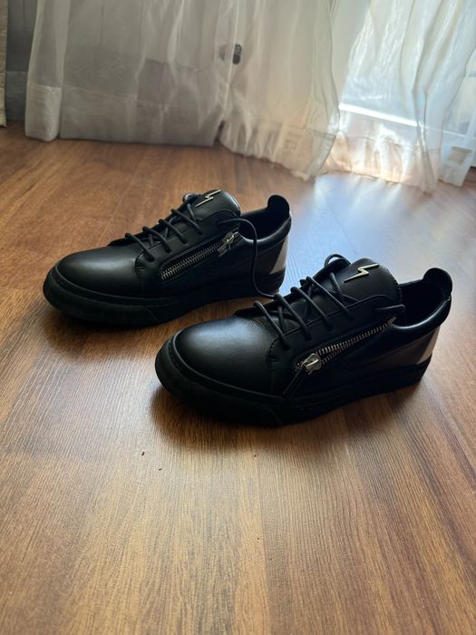 Кецове Giuseppe Zanotti
