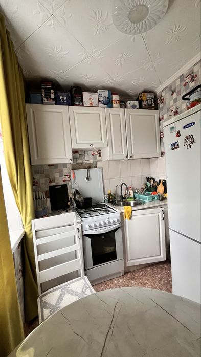 Продам 2 комн квартиру