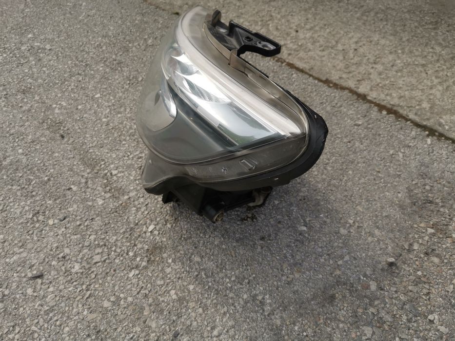 Ляв фар за Мерцедес Вито след 2015