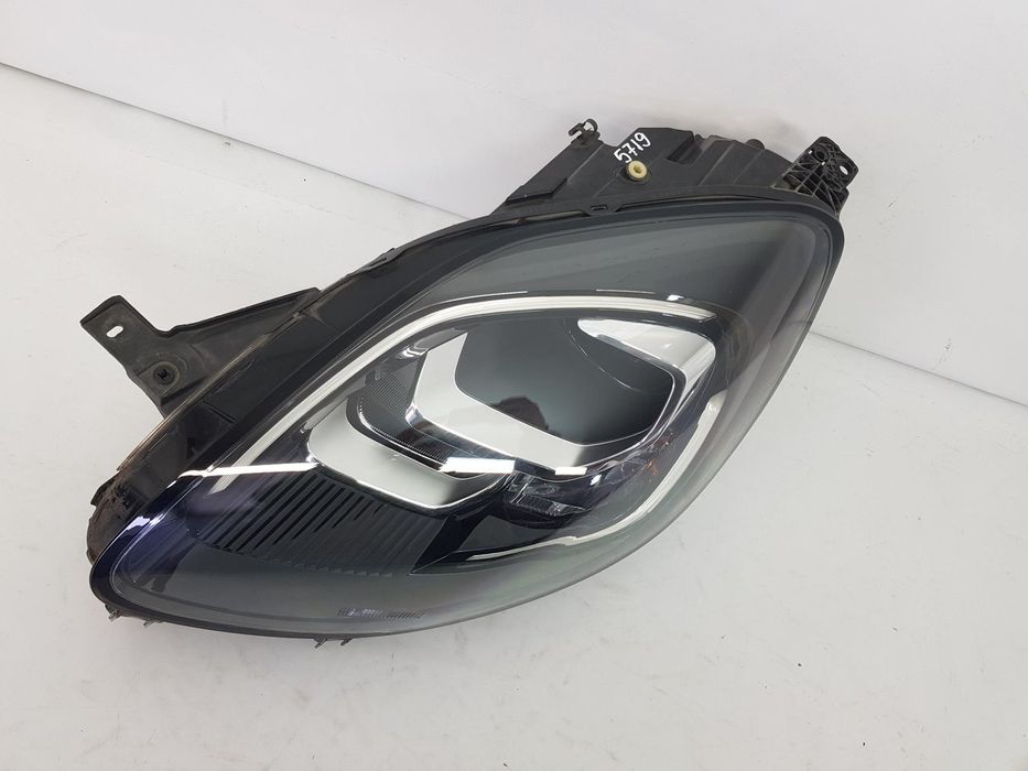 Far stanga Full Led Ford Puma dupa 2019