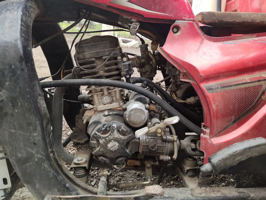 Yuk Mototsikl sotiladi