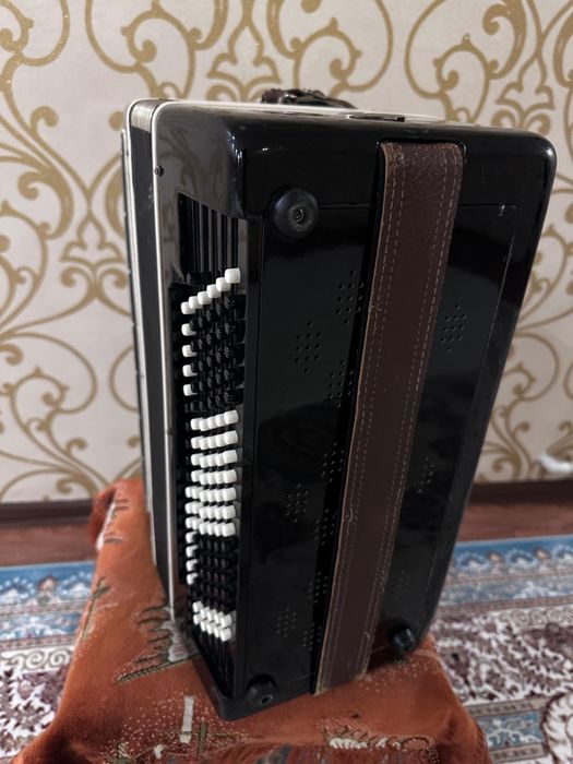 Продается баян баян сатылады