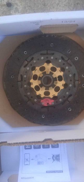 Съединител и маховик LUK Renault Megane 2 2000cc 135 к.с.