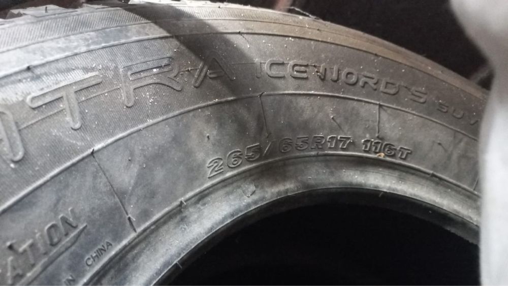 Шины зимные  265/65 4 штуки
