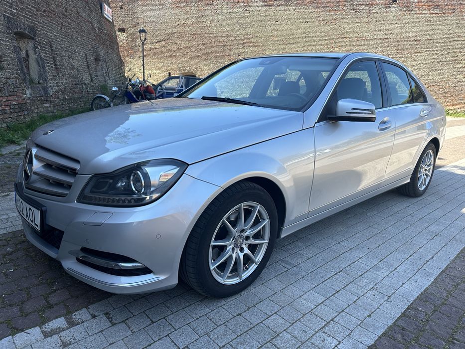 Mercedes Benz C 200