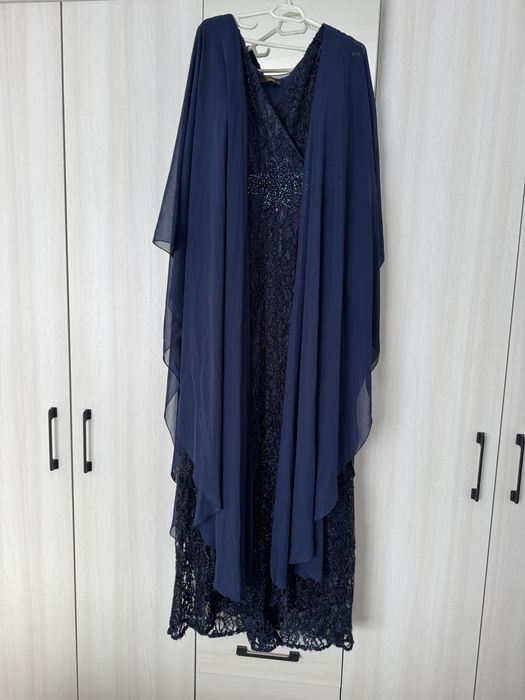 Rochie de ocazie noua, nepurtata