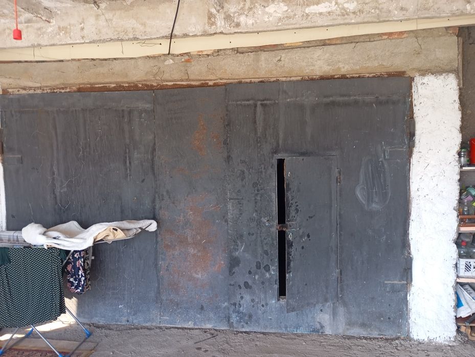 Продаю дбери гараж