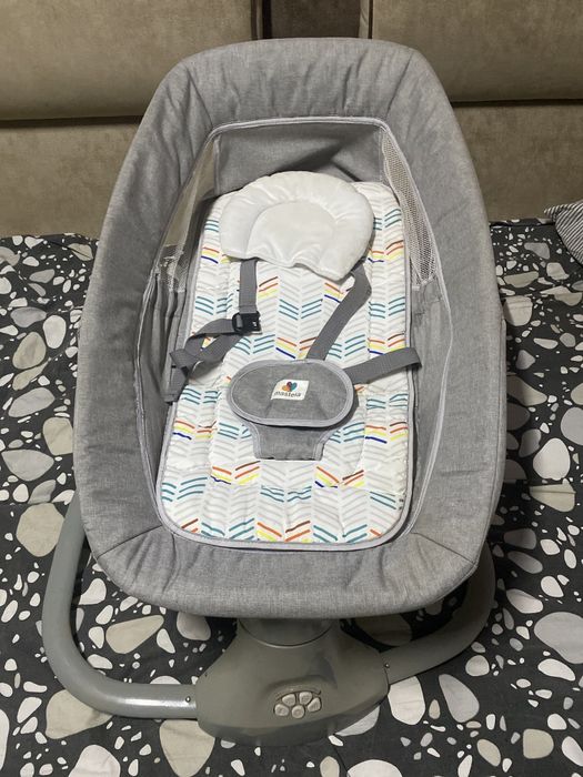 Продам шезлонг ,