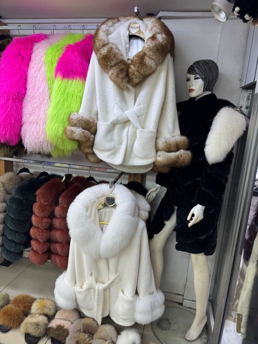 Haina Blana Alcantara cu blana naturala vulpe